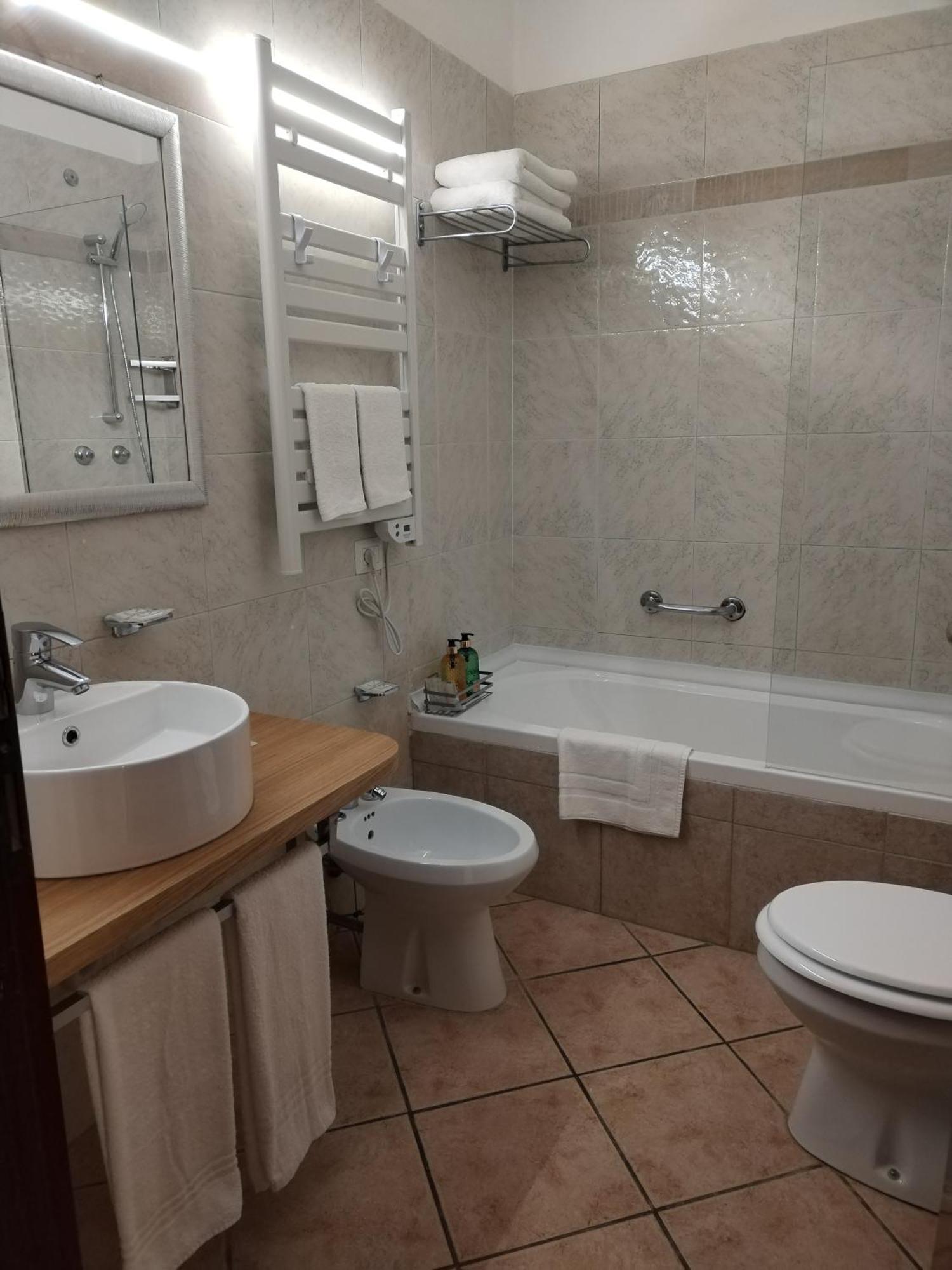 B&B L'Esquilina Roma Esterno foto